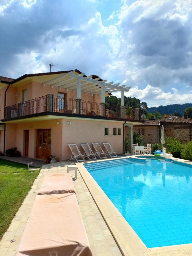 Villa Ester Camaiore Luaran gambar