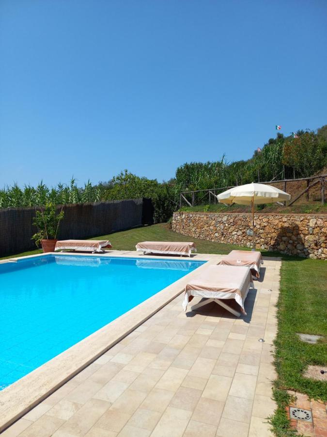 Villa Ester Camaiore Luaran gambar