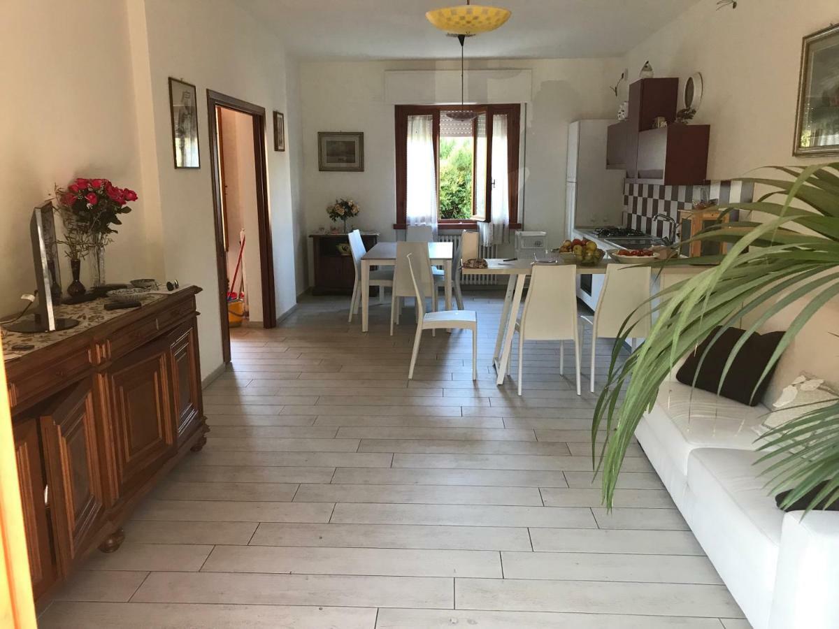 Villa Ester Camaiore Luaran gambar